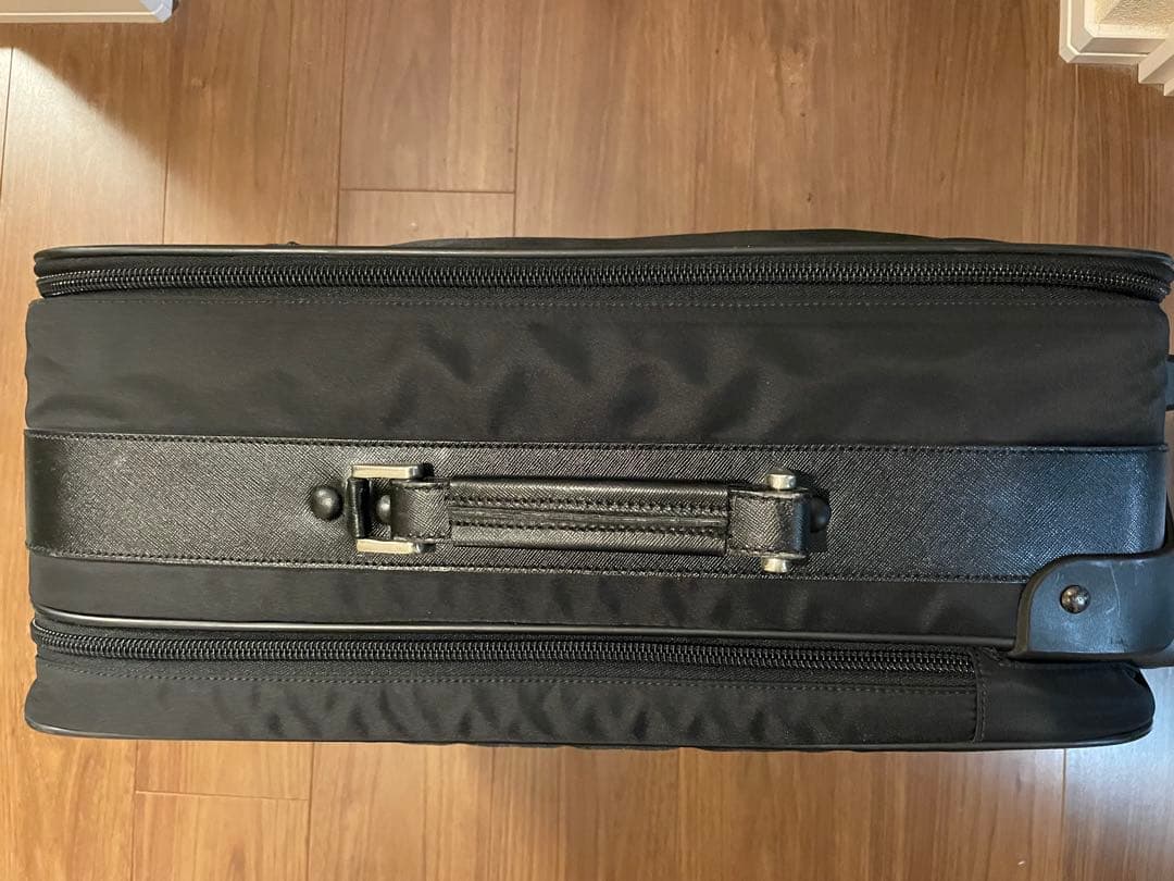 プラダ　ナイロン　レザー　キャリーケース　キャリーバック