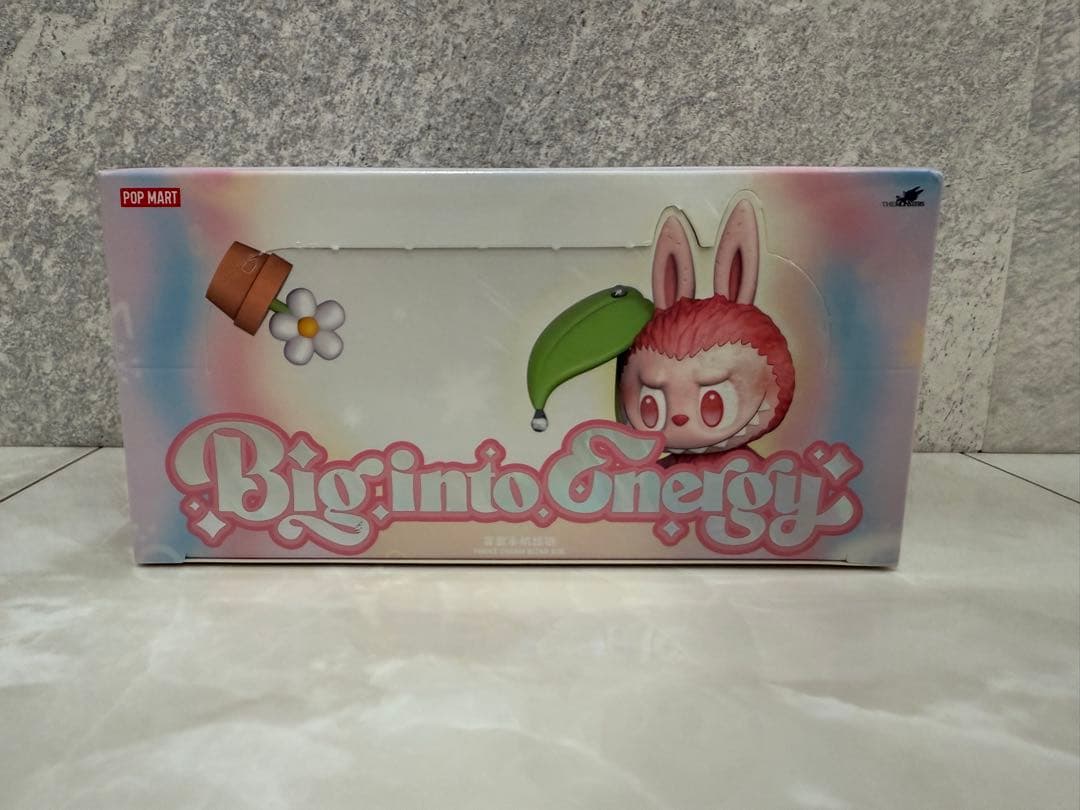 POPMART ラブブ エナジー　フォンチャーム
