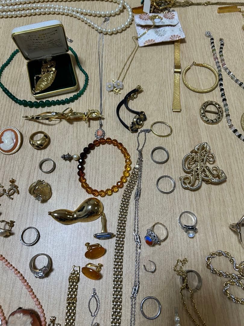 アクセサリー　大量　まとめ出品