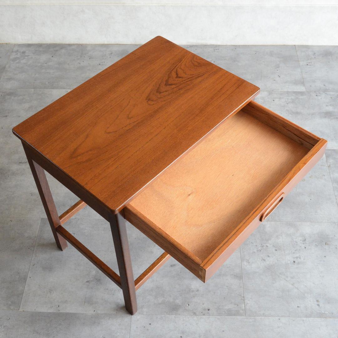 ヴィンテージ チーク ネストテーブル 抽斗付 サイドテーブル ナイトテーブル