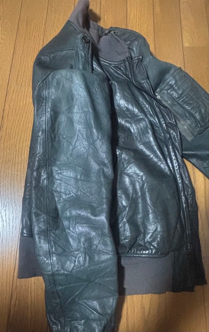 アタッチメント黒レザーシングルライダースジャケット