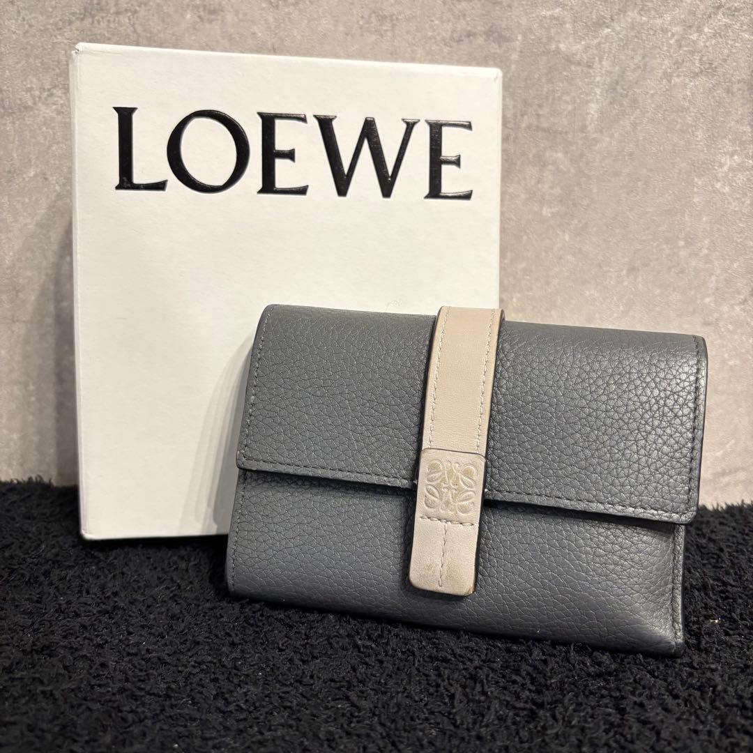 美品 LOEWE ロエベ バーティカルウォレット スモール グレイ グリーン