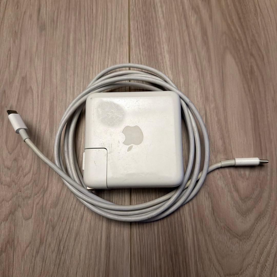 MacBook本体 MacBook Pro 2020 intel Core i5 1TB