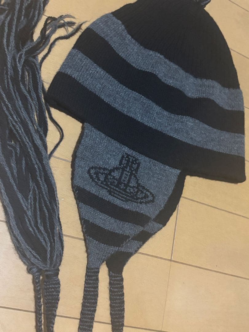 Vivien westwood ORB フラップ付ワッチ ニット帽