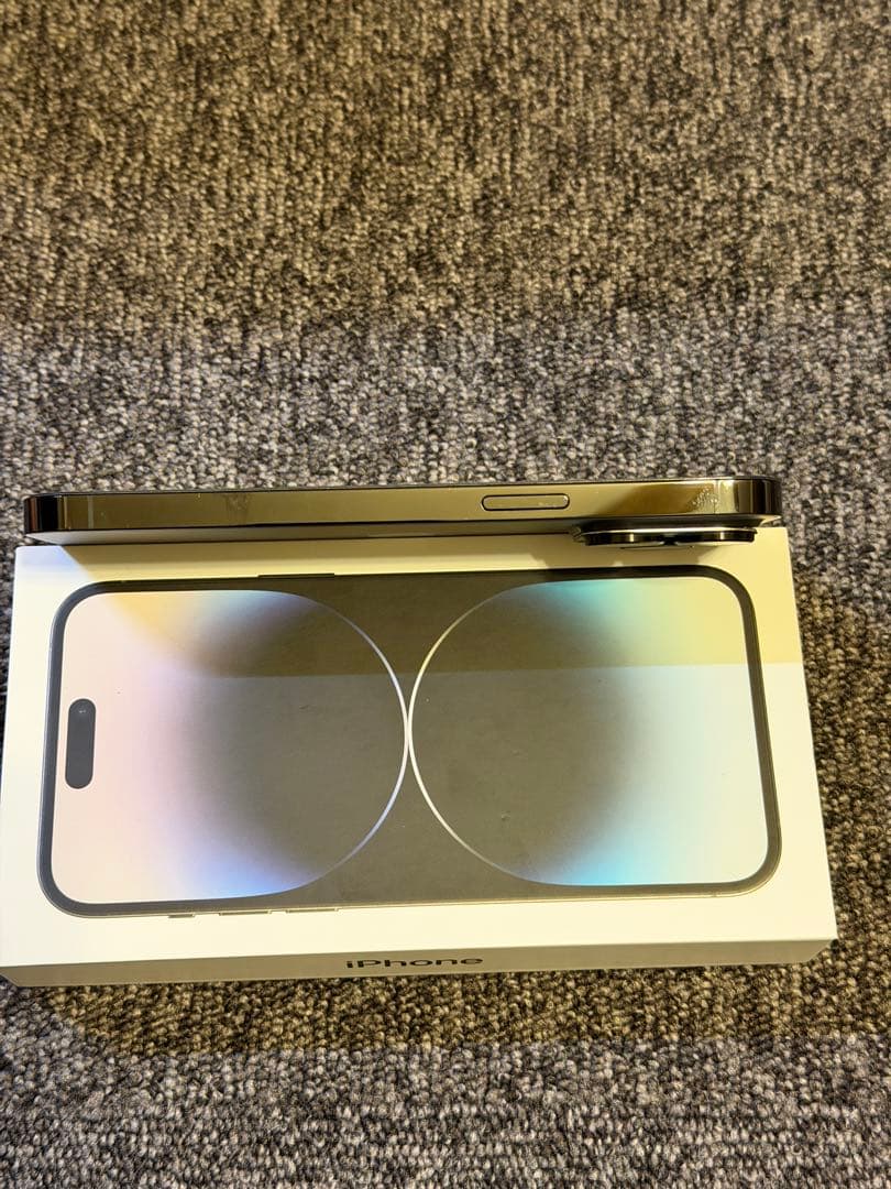 超美品Apple iPhone 14ProMAX 256 ブラック　フィルム付き