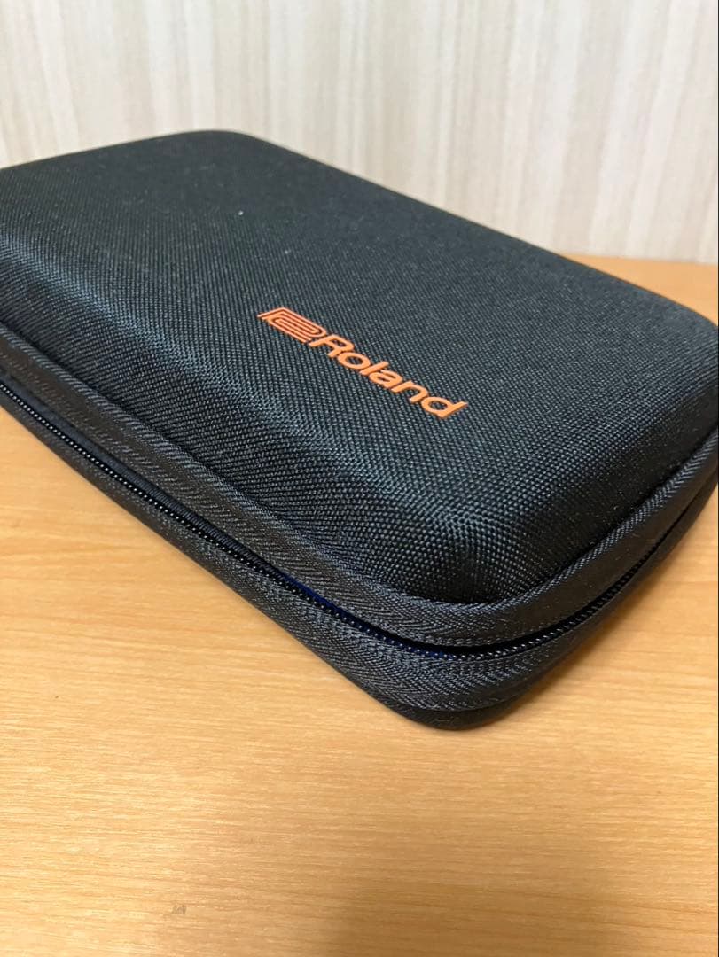 Roland J-6コードシンセサイザー