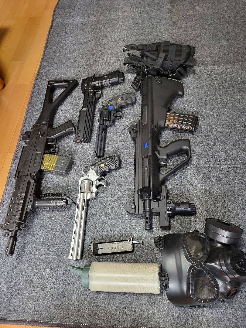 電動エアガン、ガスブローバック、インテリア雑貨※機能保証無しのジャンク品