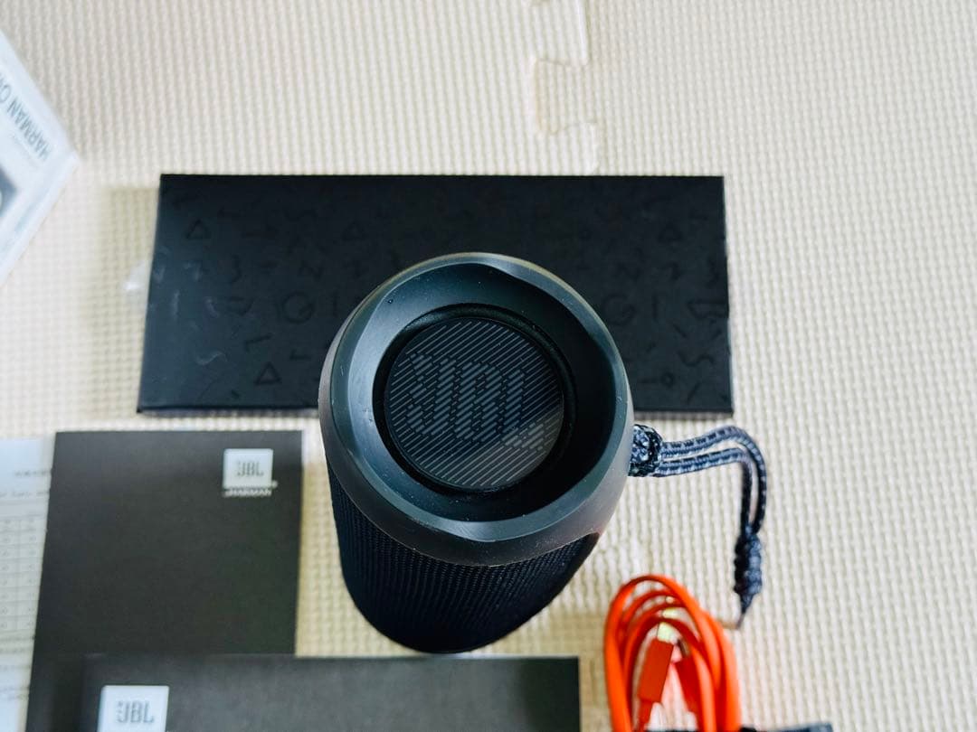 【美品】JBL FLIP 4