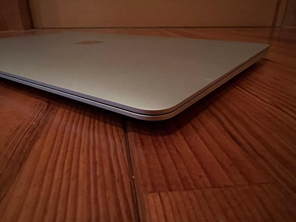 (傷なし美品）M1 MacBookAir US配列 13.3 8GB/256GB