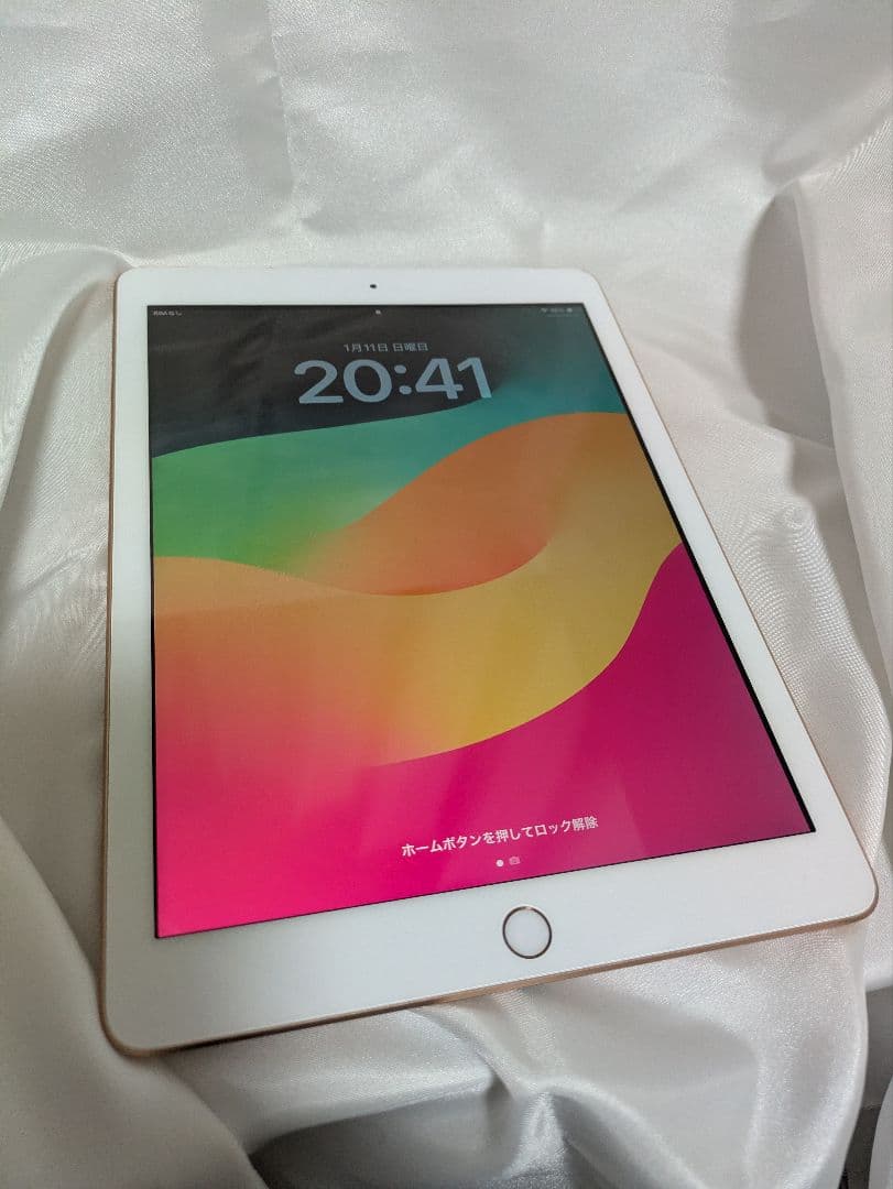 iPad 第6世代 32GB Wi-Fi+Cellular A1954動作確認済