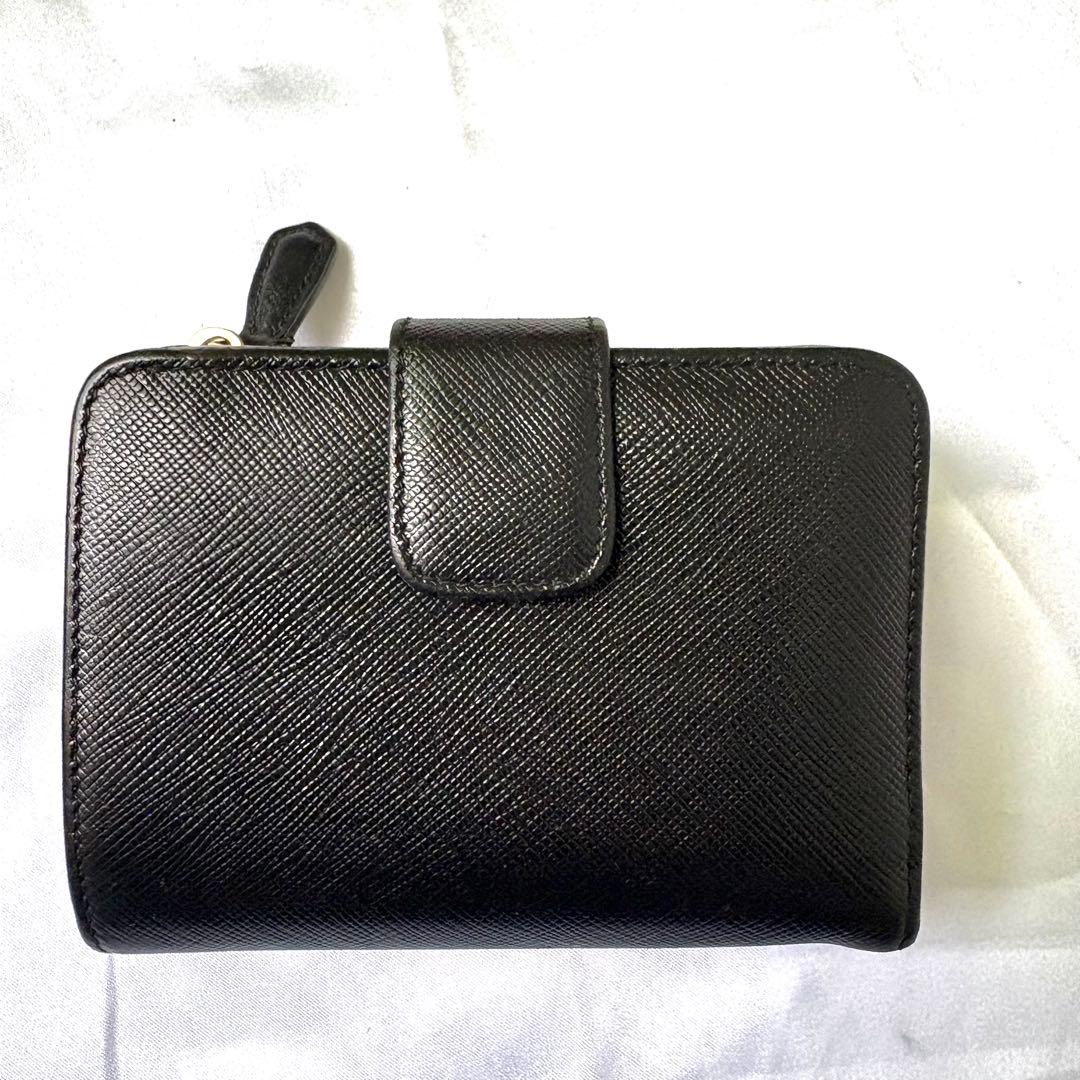 極美品✨プラダ 折り財布 サフィアーノメタル ロゴ レザー ブラック