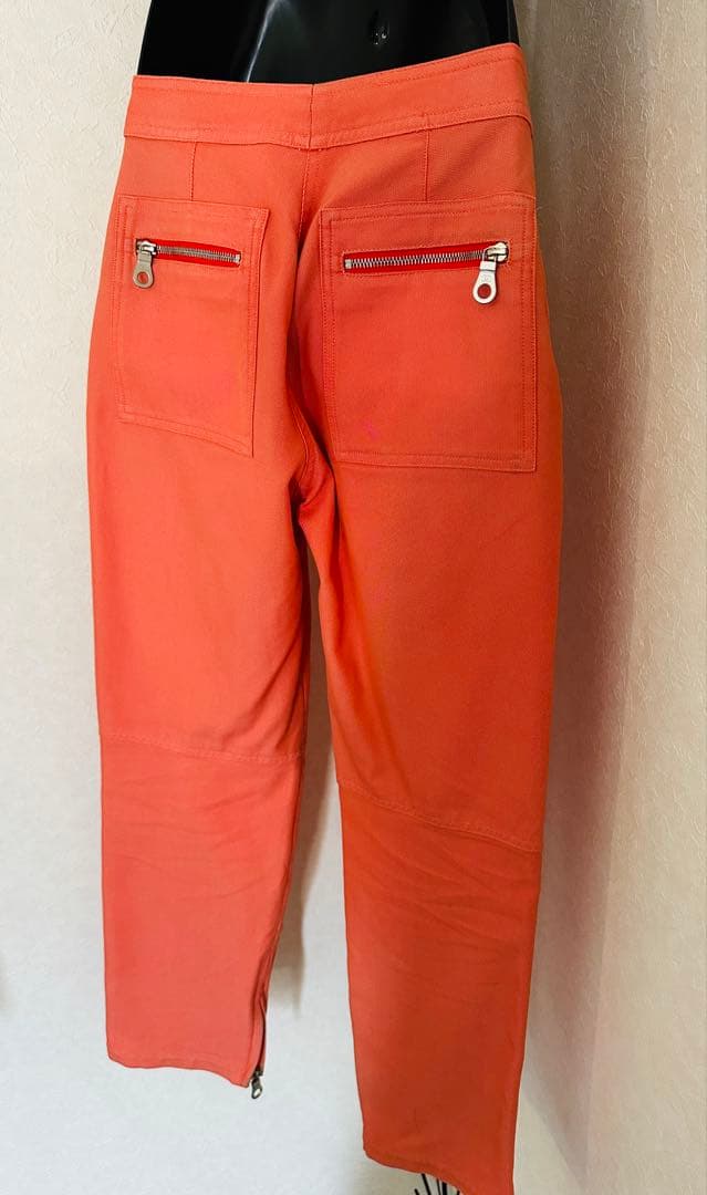 CHANEL オレンジ ワークパンツ