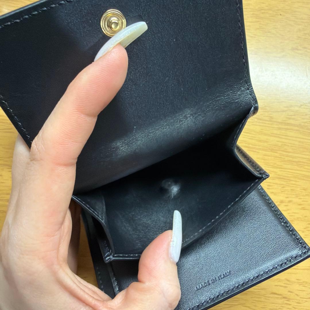 Celine セリーヌトリオンフ　コンパクトウォレット ブラック　財布