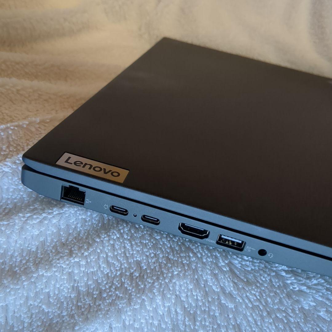 ThinkPad P16s AMD gen1 カスタマイズモデル中古美品