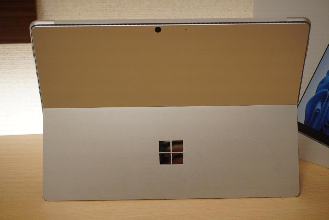 Microsoft Surface Pro 8 本体