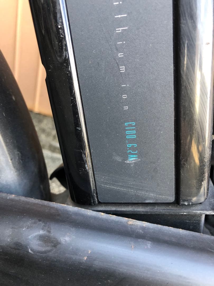 地域限定　BRIDGESTONE ASSISTA UNI 20インチ　ユニ