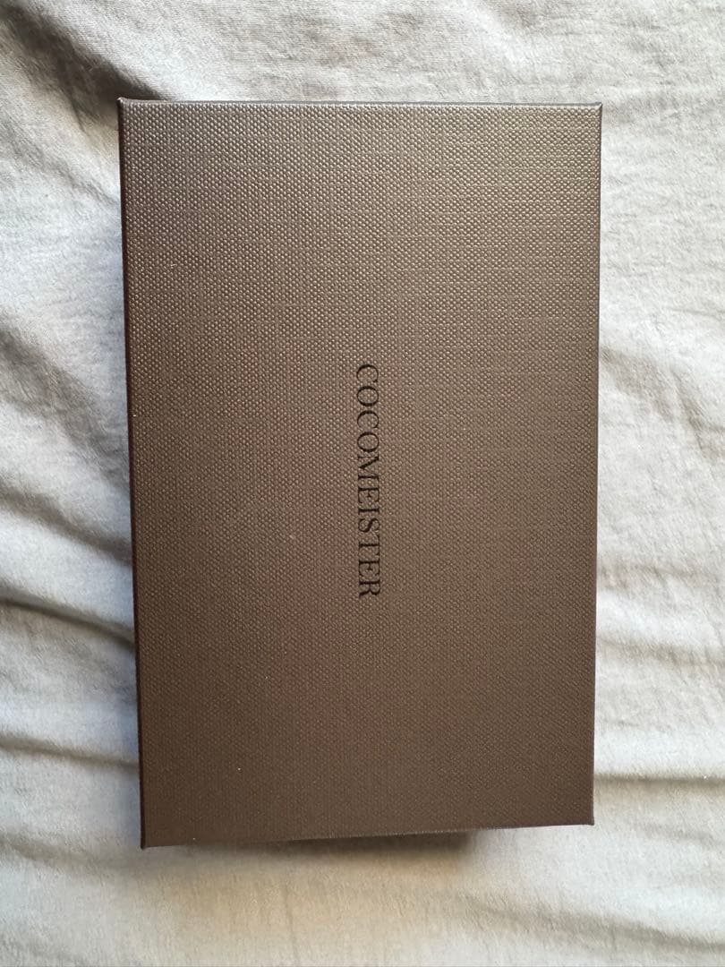 ココマイスター　サバンナ キーケース ブラウン