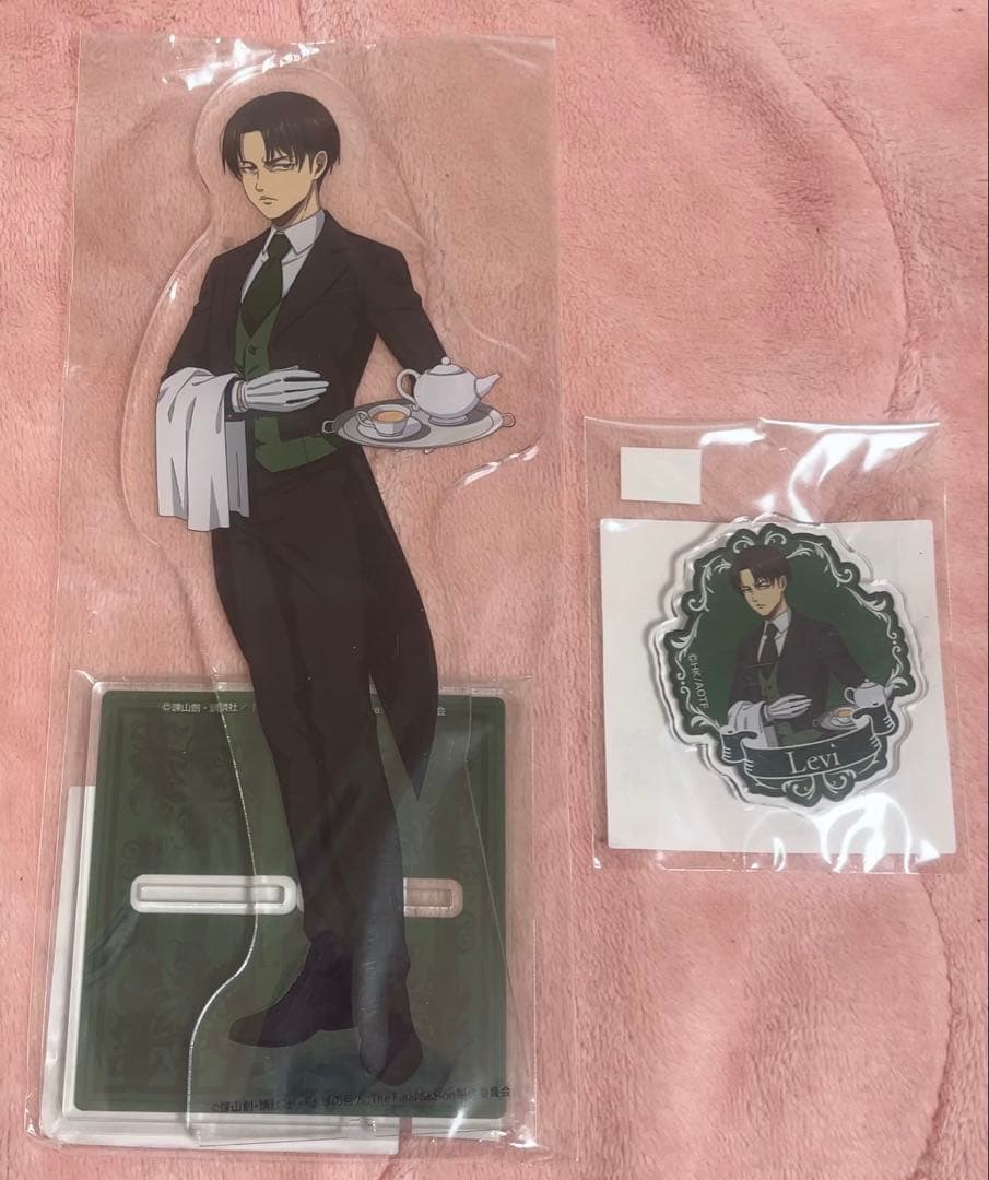 進撃の巨人 Eurekaオンラインくじ リヴァイ ビッグアクリルスタンド