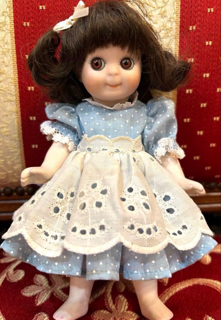 ヴィンテージ　ビスクドール　グーグリー221