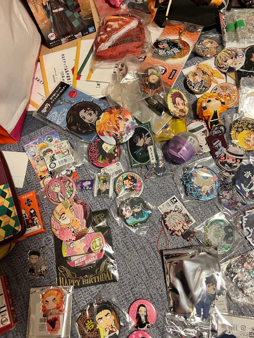 鬼滅の刃　まとめ売　おまけ付　劇場版　冨岡義勇　我妻善逸　時透無一郎　猗窩座