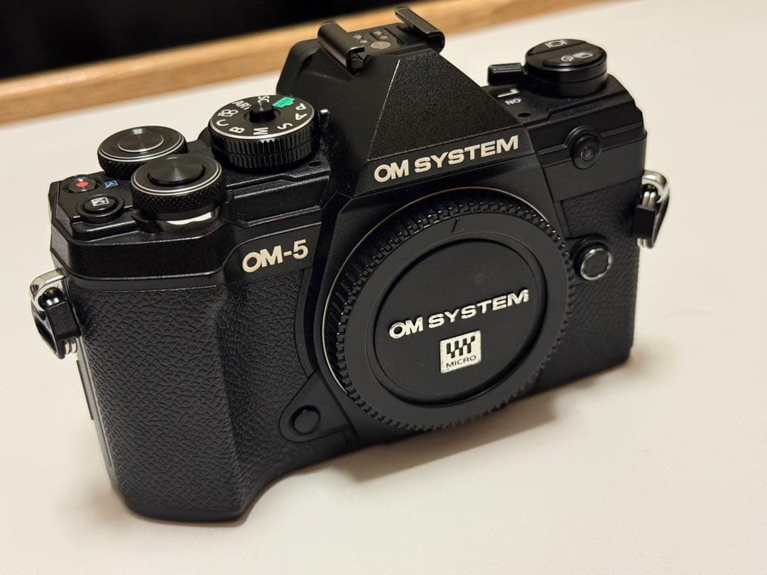 OM SYSTEM OM-5 ミラーレス一眼カメラ　付属品多数