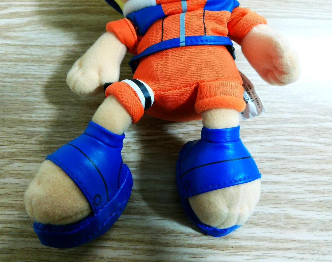 NARUTOうずまきナルト　アミューズメント専用景品　ぬいぐるみ　２００５年