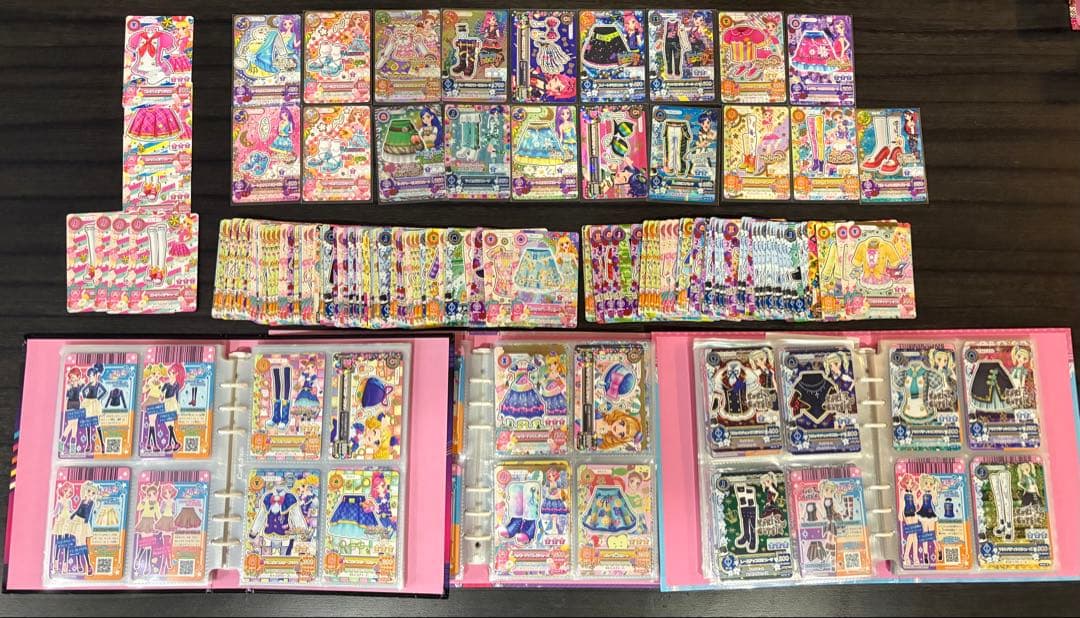 最終値下げ！ ！ アイカツカード まとめ売り 752枚以上レア246枚ほど