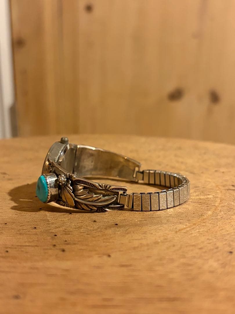 ターコイズ　インディアンジュエリー　ヴィンテージ稼働腕時計