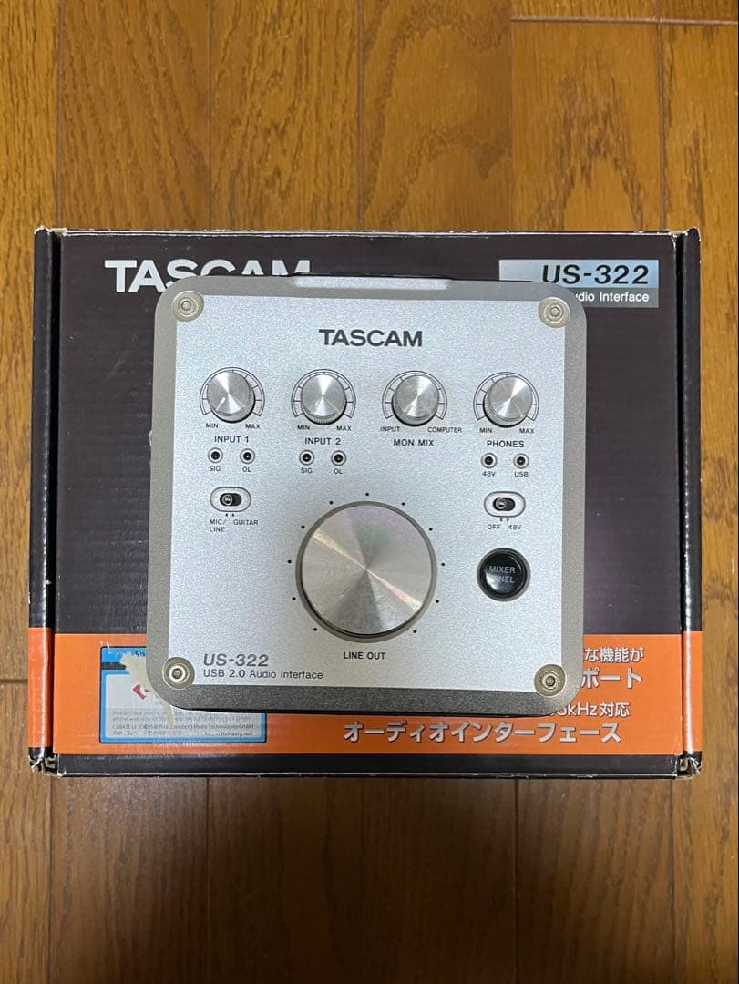 TASCAM US-322　オーディオインターフェイス