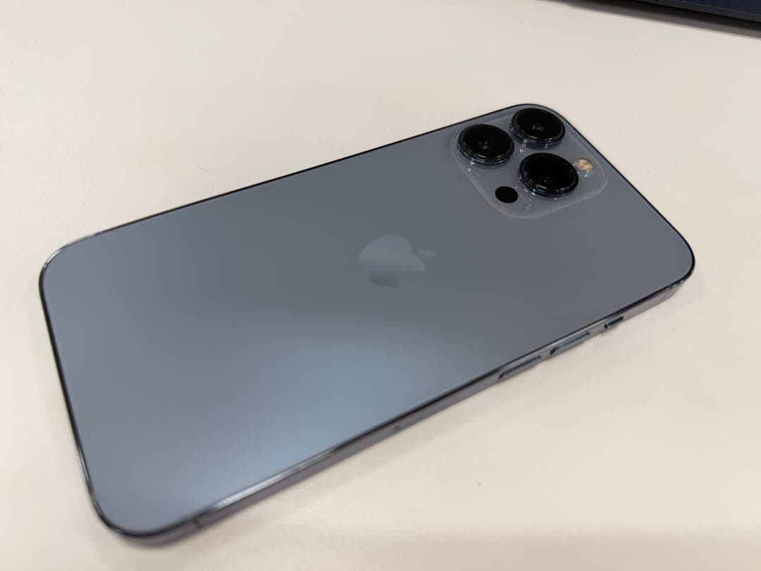 y*o様 Apple iPhone 13 Pro 256GB SIM