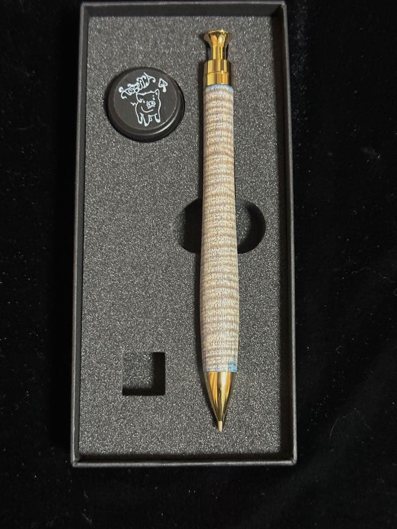 こぶた工房 シャープペンシル 栃 スタビライズドウッド極上杢 ゴールド0.5mm