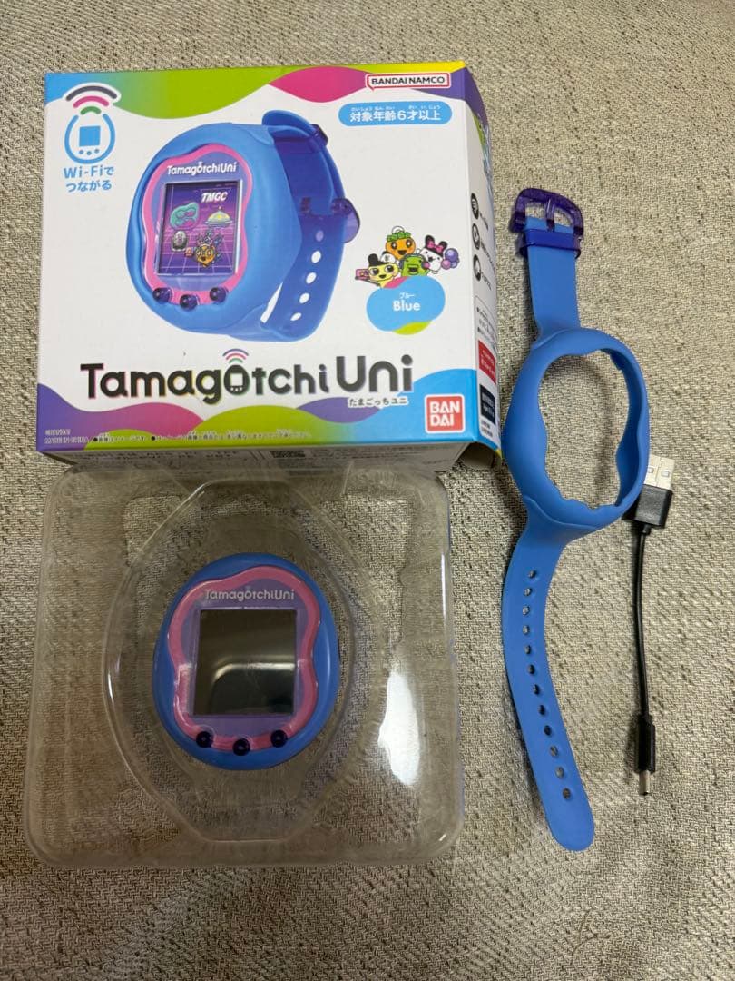 BANDAI Tamagotchi Uni 青　たまごっちuni