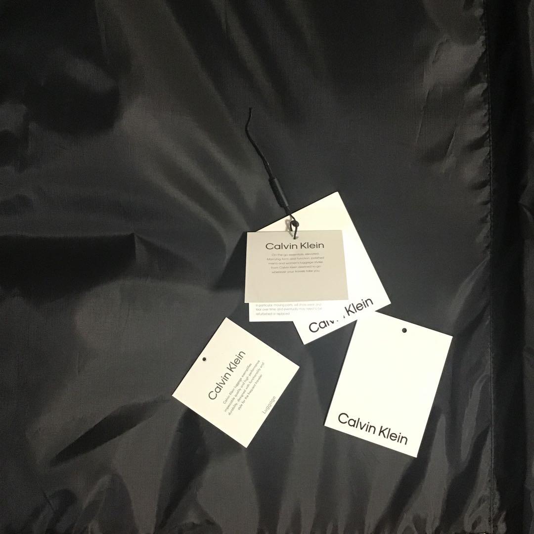  スーツケース　　海外限定　カルバンクライン　ブルー系