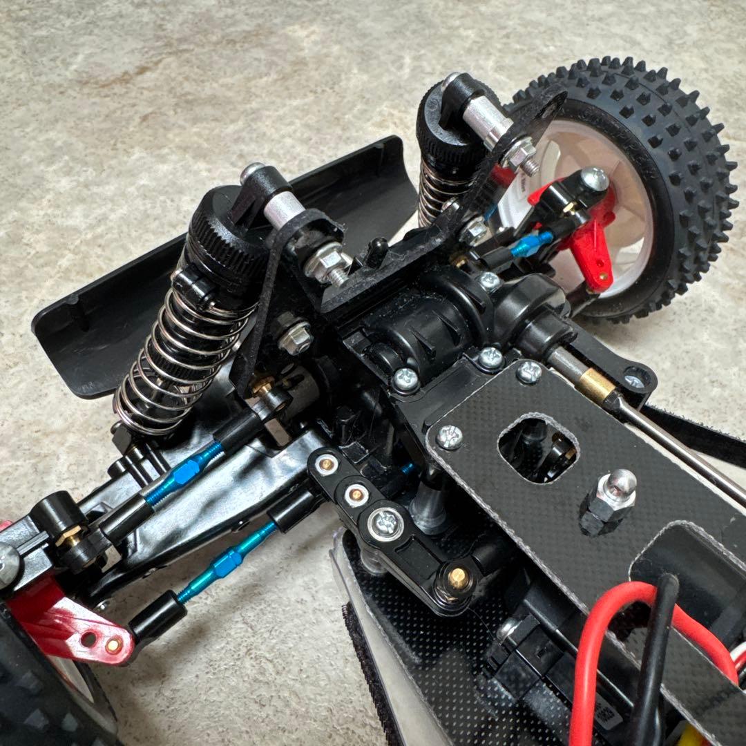 タミヤ 4WDバギー トップフォース(2017) メカ搭載済