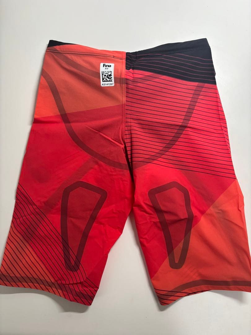 asics 競泳水着 レッド/ブラック ストライプ