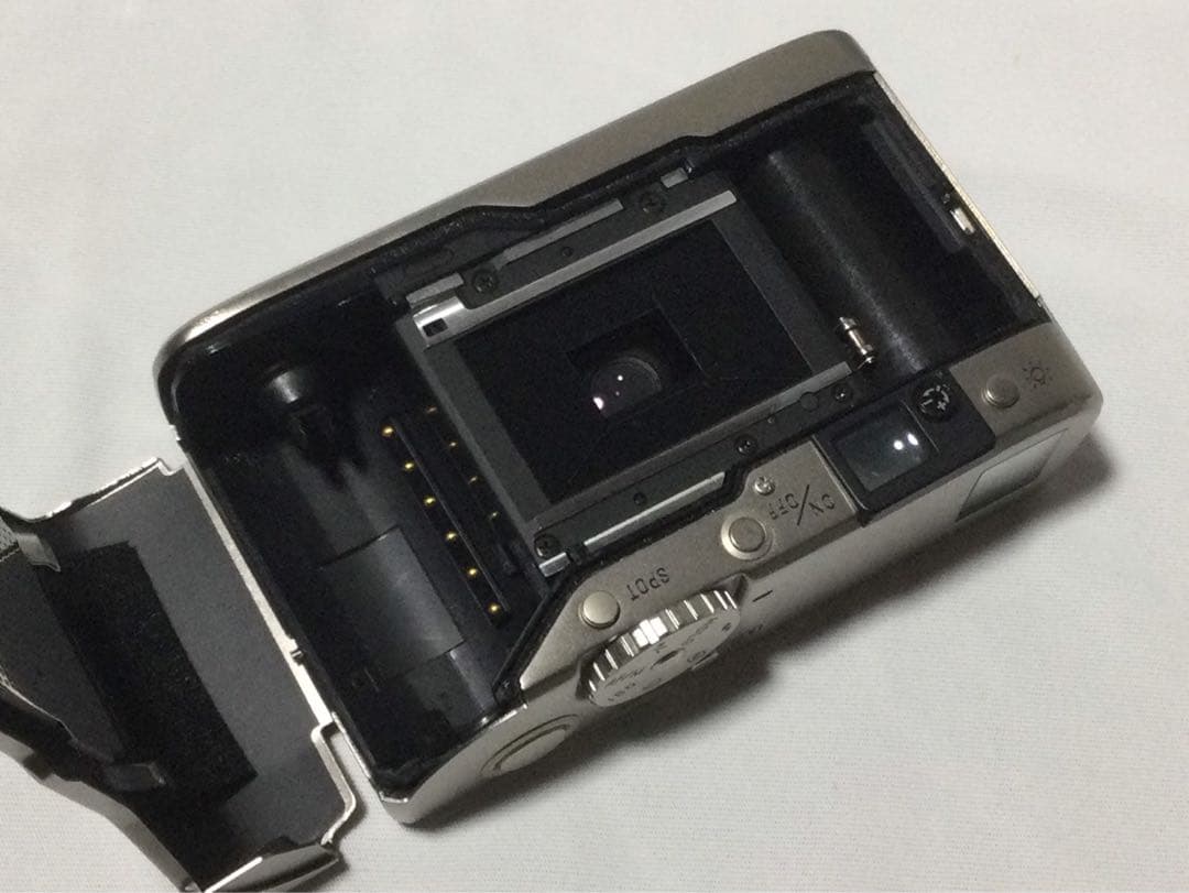 【美品】MINOLTA TC-1 コンパクトフィルムカメラ