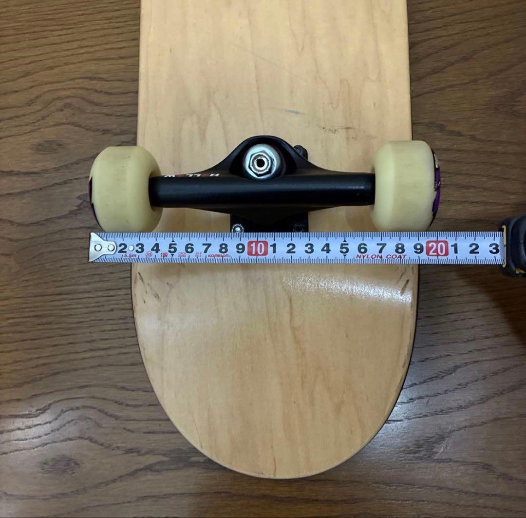 スケートボード　インディペンデント　スピットファイア