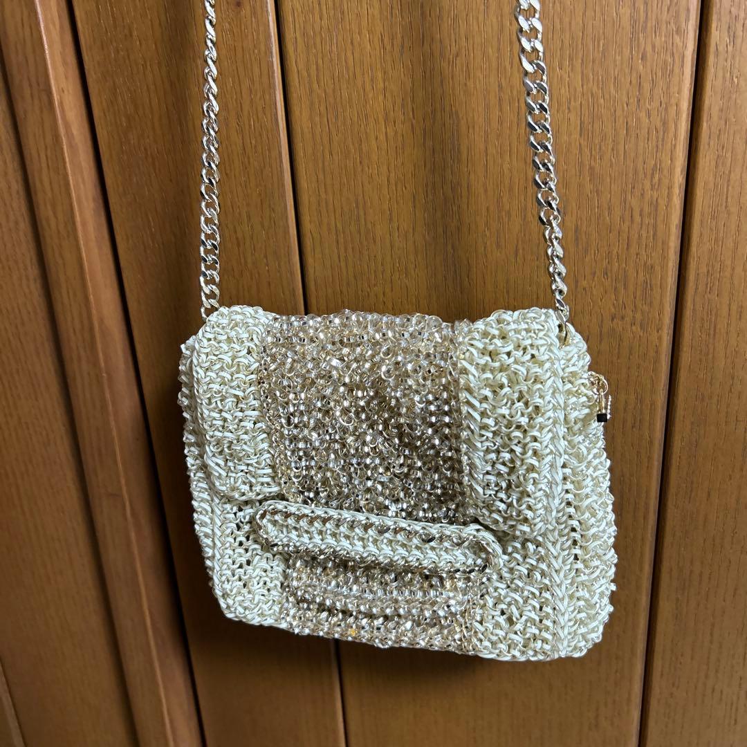 アンテプリマチェーンバック