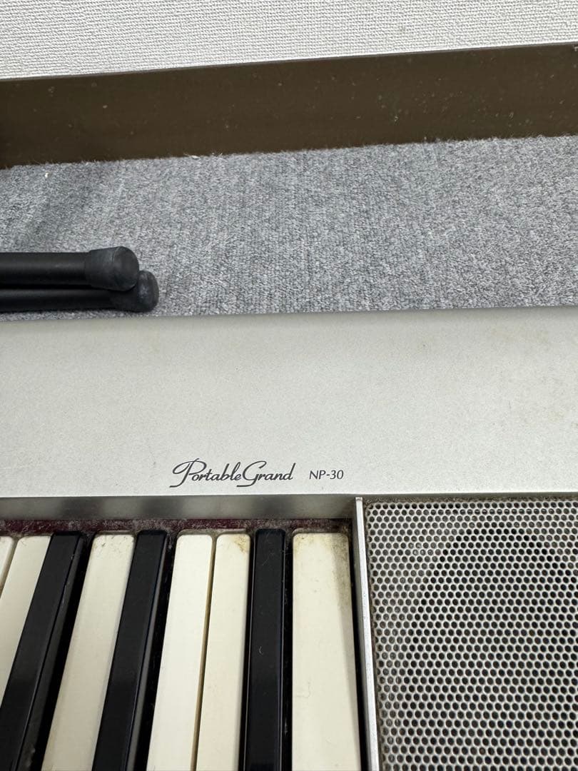 YAMAHA 電子ピアノPortable grand NP-30