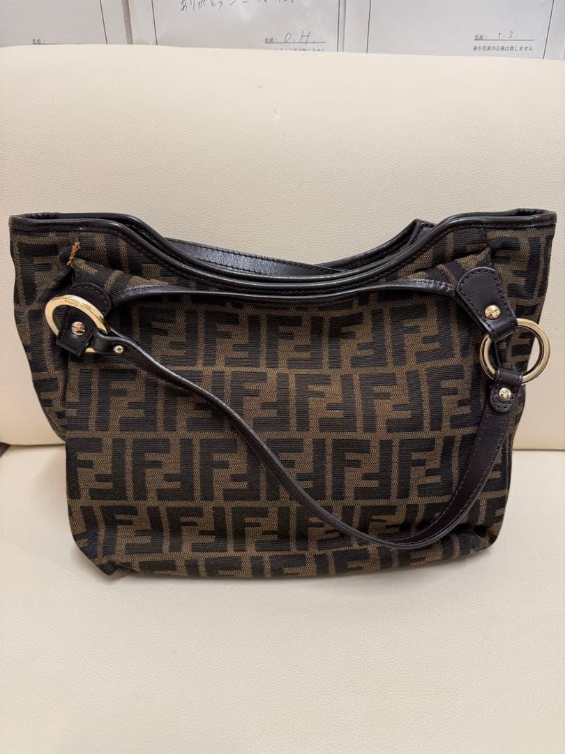 Fendi FFロゴショルダーバッグ