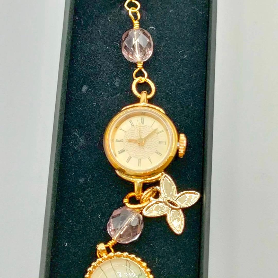 新品電池 稼働品 鬼滅の刃 胡蝶しのぶモデル ブレスレットウォッチ 腕時計