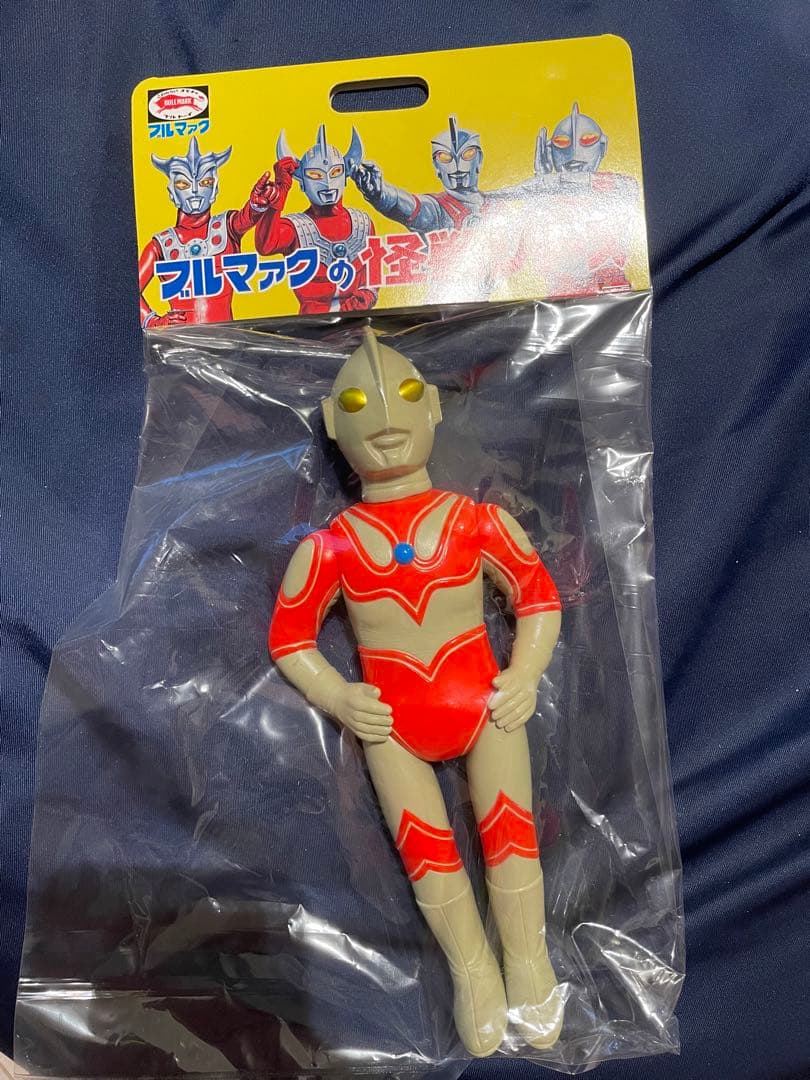墓場の画廊 ブルマァク S帰ってきたウルトラマン レトロカラー ツブコン 円谷