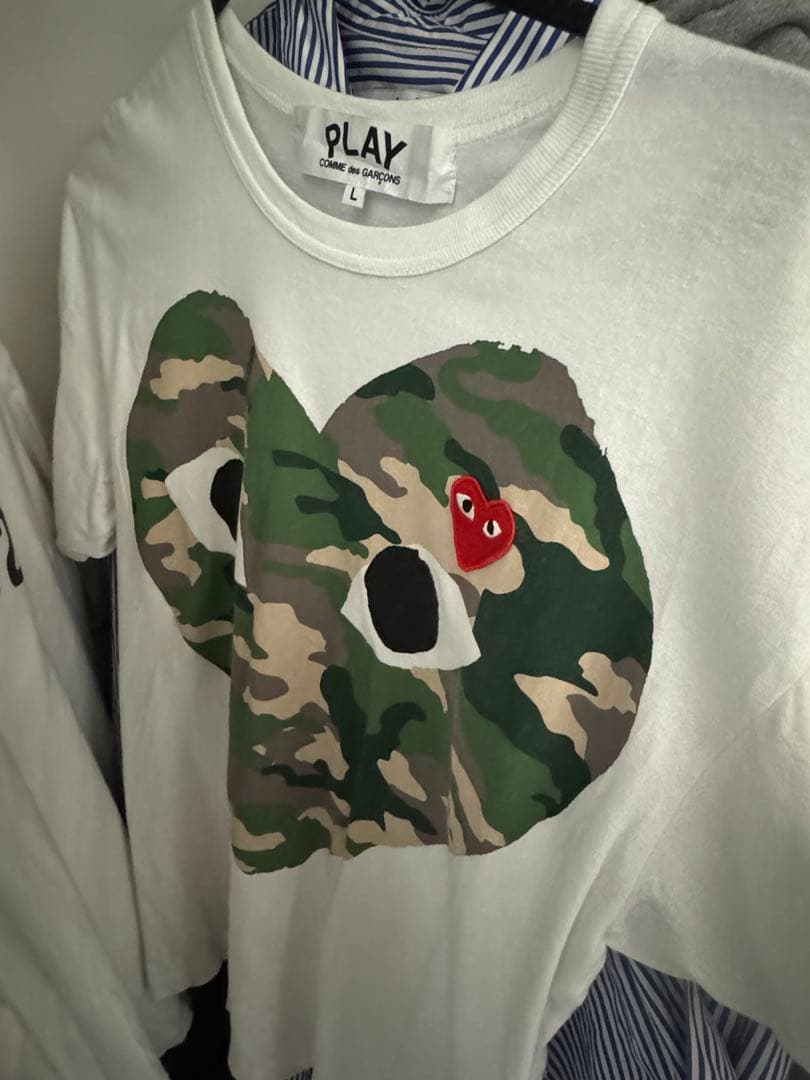 PLAY カモフラージュハート Tシャツ Lサイズ