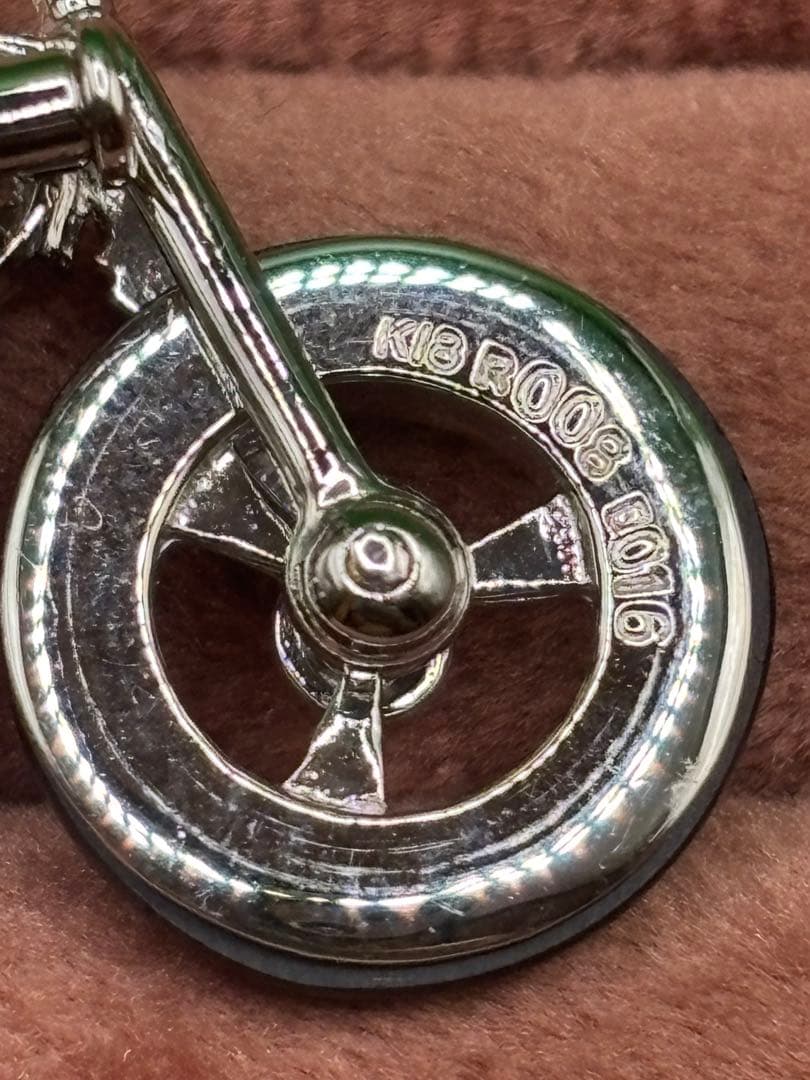 【珍しい＊貴重】K18WGホワイトゴールド バイクブローチ 新品未使用