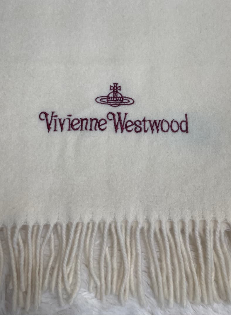 ✨美品✨Vivienne Westwoodクリーム色のウールマフラー