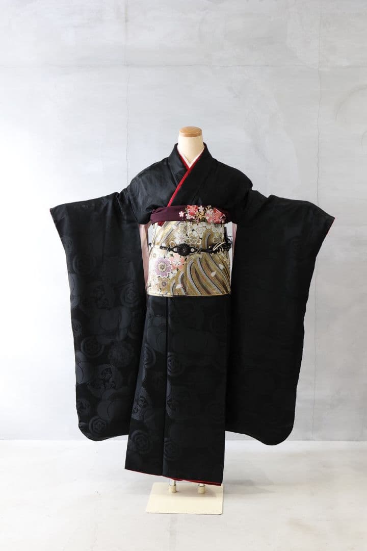 【成人式】オリジナル黒振袖フルセット｜レンタル40万円クラス・着用少｜一点もの