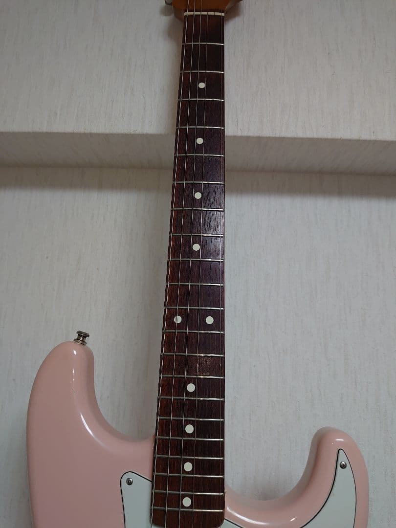 シェルピンクのストラトキャスター（フェンダーメキシコ）