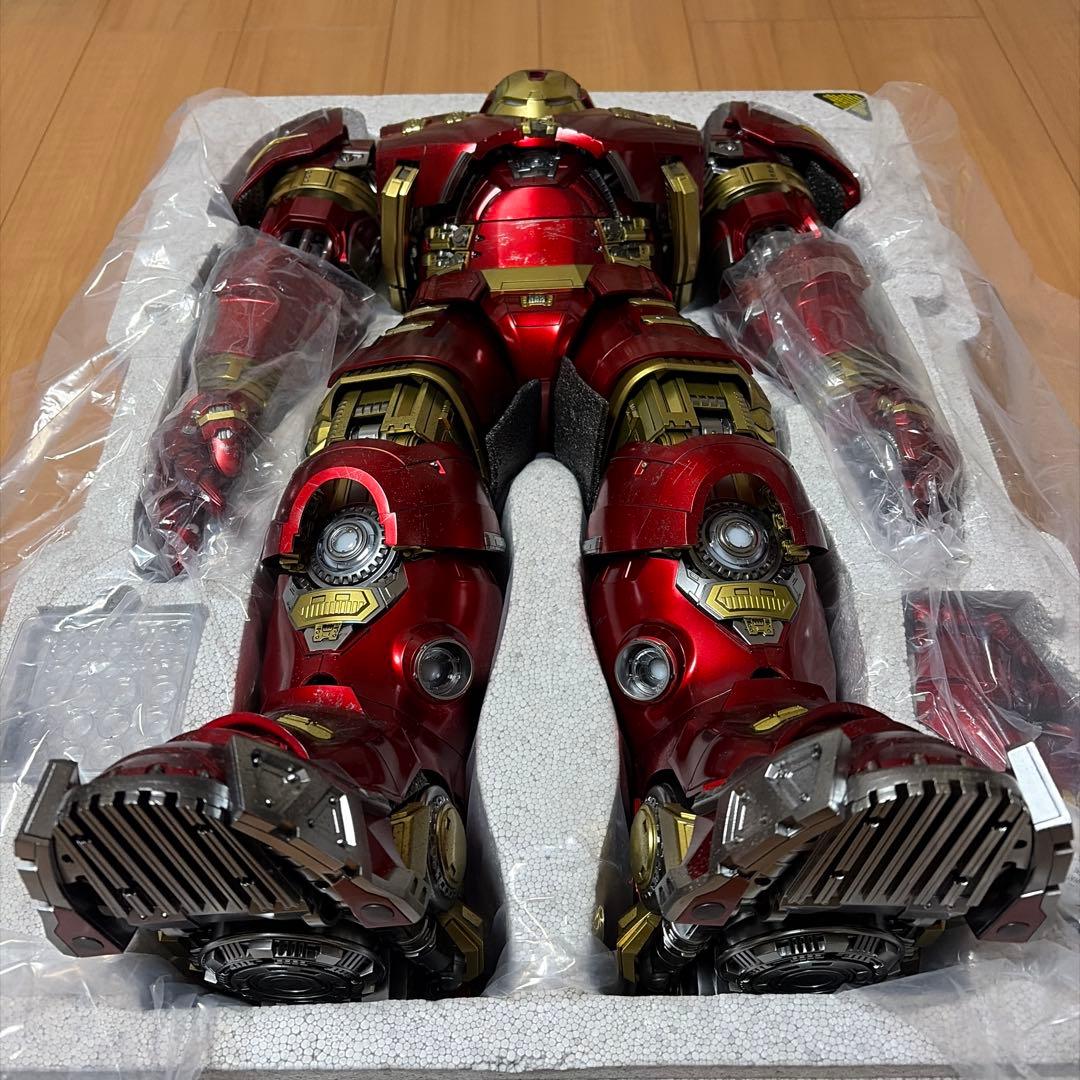 ホットトイズ　Hot Toys ハルクバスター　デラックス