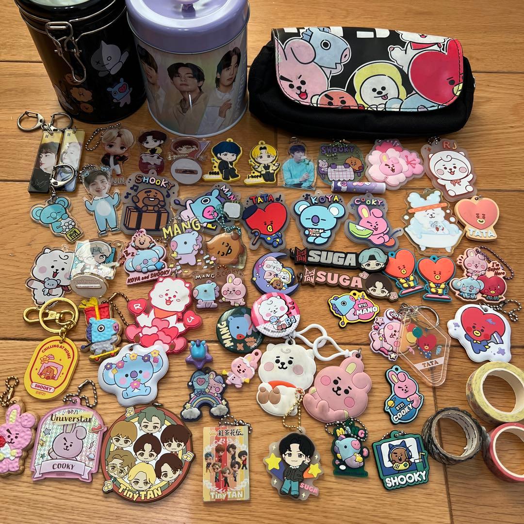 BTSグッズまとめ売り