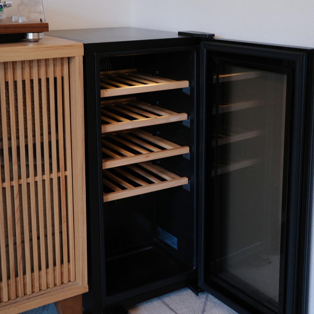 【美品】PlusQ ワインセラー 15本収納 コンプレッサー式 保温ヒーター付